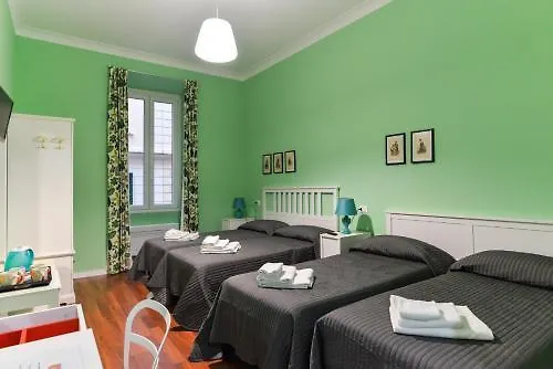 לינה וארוחת בוקר Romebest רומא